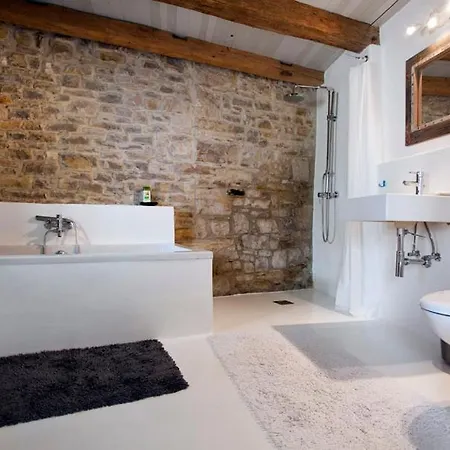 Apartman Casa Pino Pina