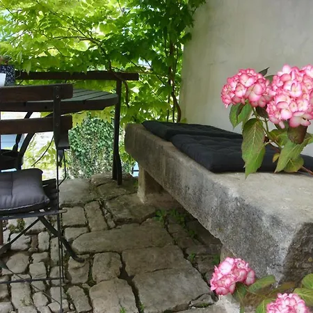 Casa Pino Pina Apartman Motovun